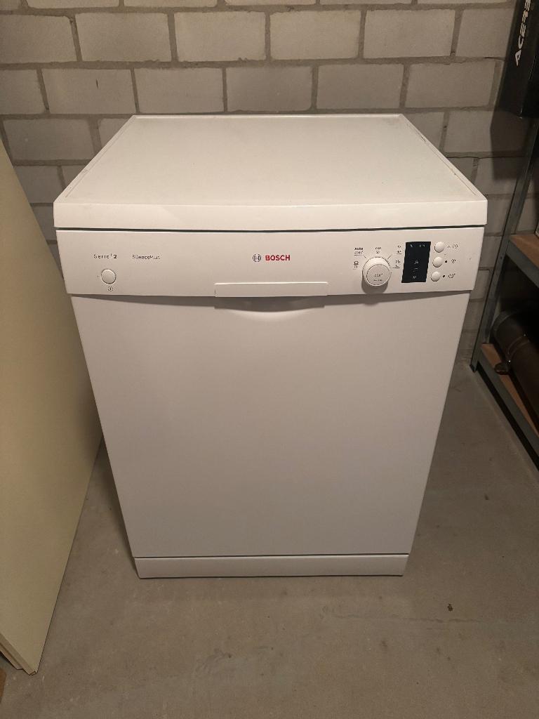 Bosch Silence Plus Serie 2 vaatwasser, Witgoed en Apparatuur, Vaatwasmachines, Ophalen, Energieklasse A of zuiniger, Zo goed als nieuw