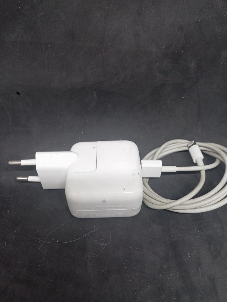 Apple 10W USB Power Adapter met Lightning kabel, Computers en Software, Laptop-opladers, Gebruikt, Ophalen of Verzenden