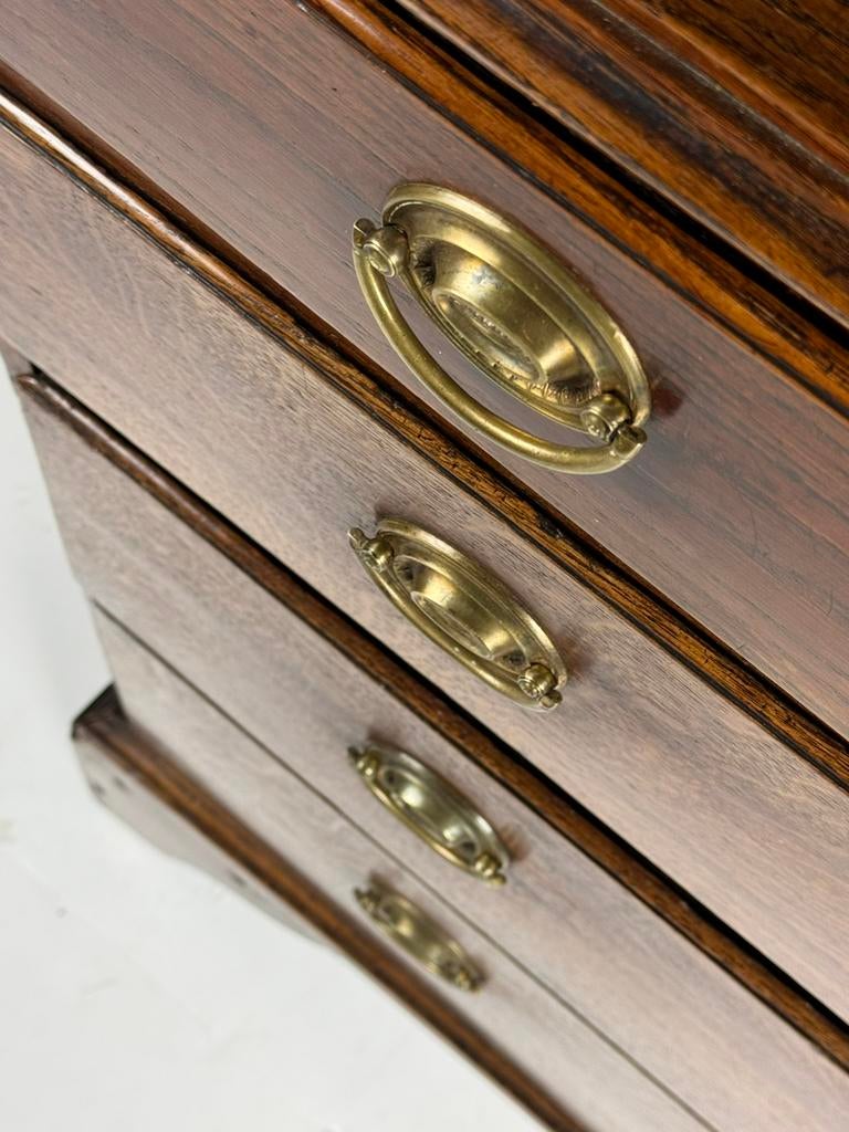 Engelse ladekast antiek ca. 1780, Ophalen, Eikenhout, 50 tot 100 cm, Zo goed als nieuw