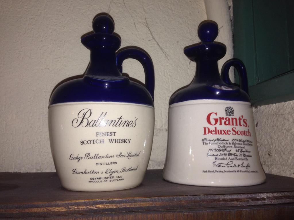Whisky kruiken, Ophalen, Zo goed als nieuw, Overige gebieden, Overige typen