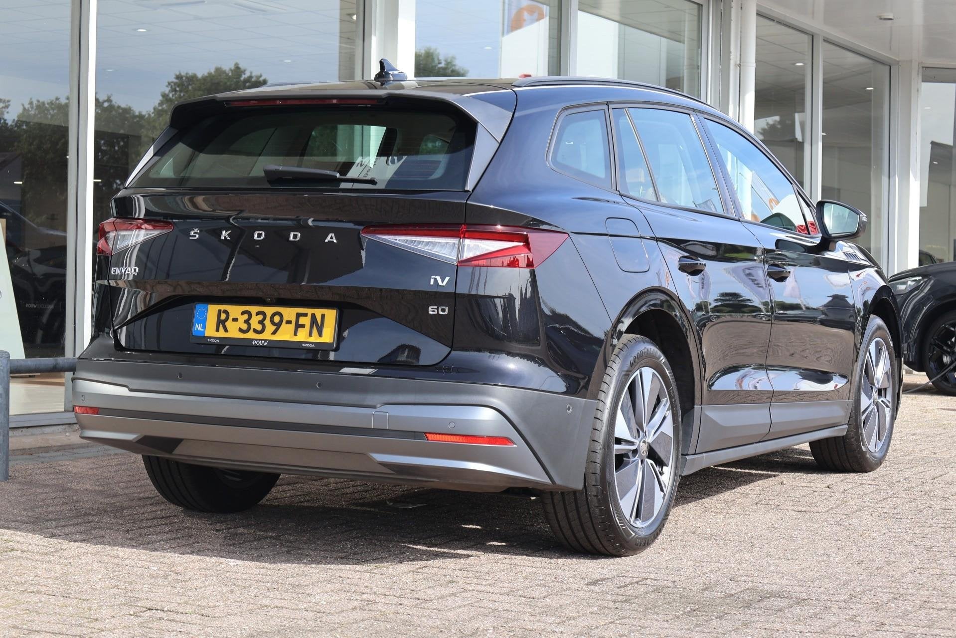 Skoda Enyaq 60 180pk | SoH 93% | Navigatie | Leder | Camera, Automaat, Achterwielaandrijving, Gebruikt, 179 pk