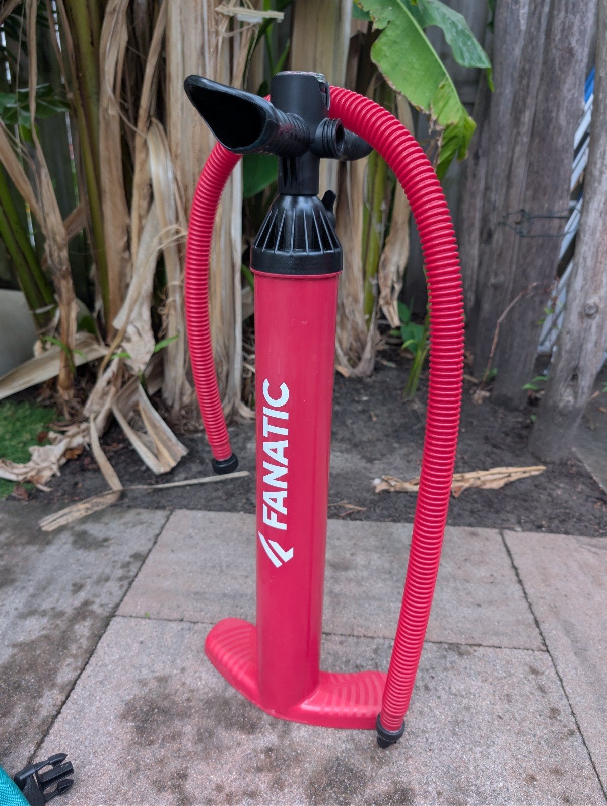 Fanatic SUP pomp - Zo goed als nieuw, pompt 2 kanten op, Watersport en Boten, Ophalen of Verzenden, Zo goed als nieuw