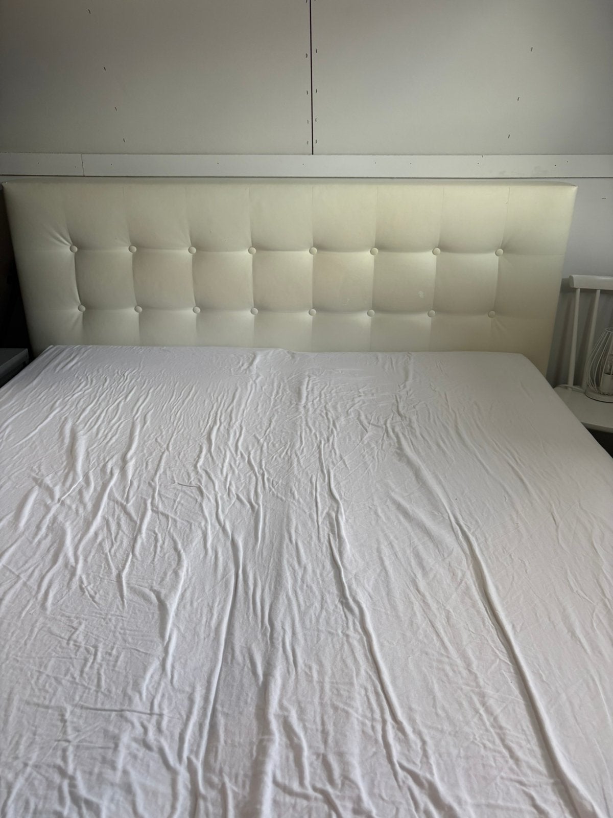 Boxspring gratis, Ophalen, Wit, Tweepersoons, Zo goed als nieuw