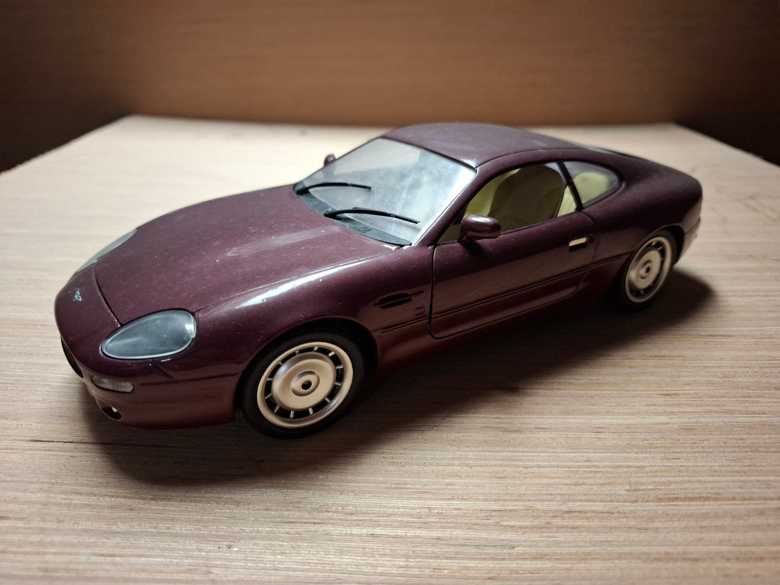 Bburago Aston Martin Modelauto, Ophalen, Gebruikt, Auto, Bburago