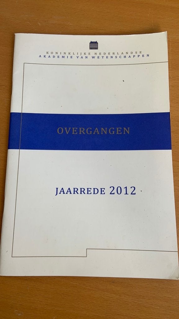 Koninklijke Nederlandse akademie van wetenschappen overgang, Boeken, Ophalen of Verzenden, Zo goed als nieuw