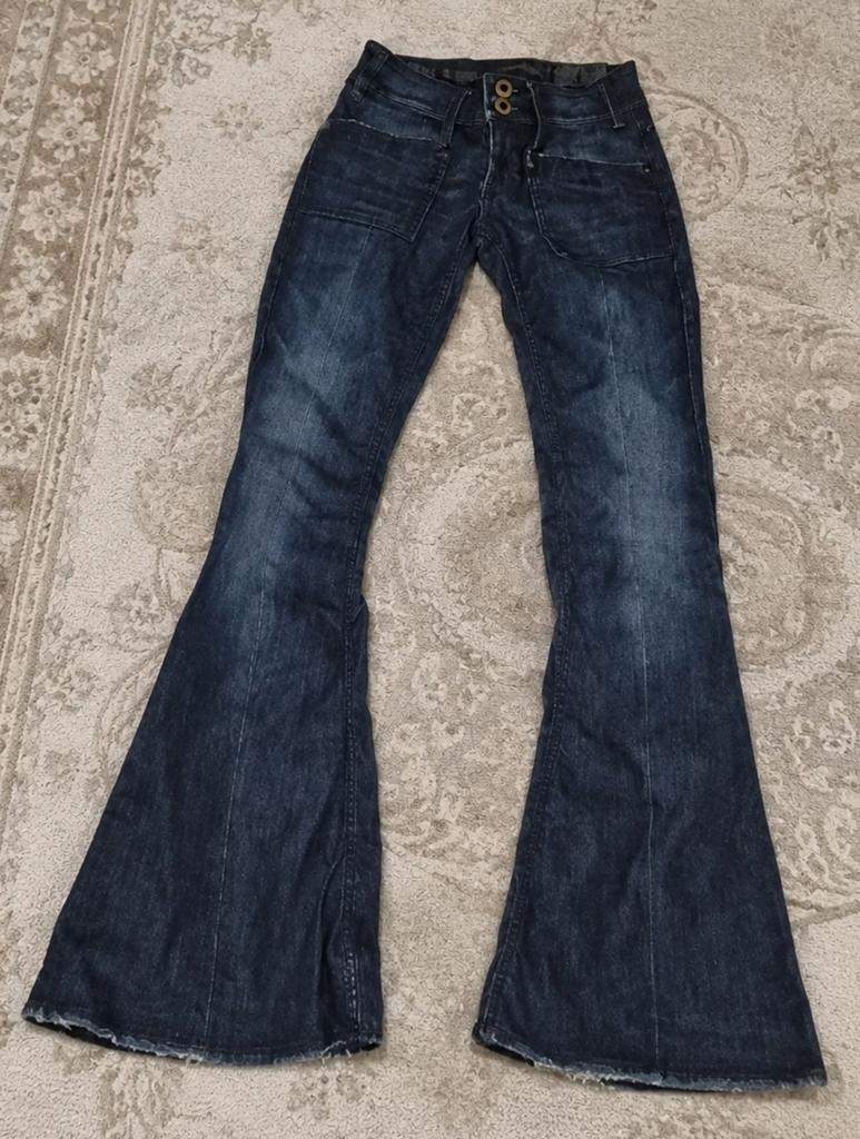 Gave spijkerbroek met wijde broekspijpen, maat 27/34., Kleding | Dames, Spijkerbroeken en Jeans, QUODLIBET, Ophalen of Verzenden