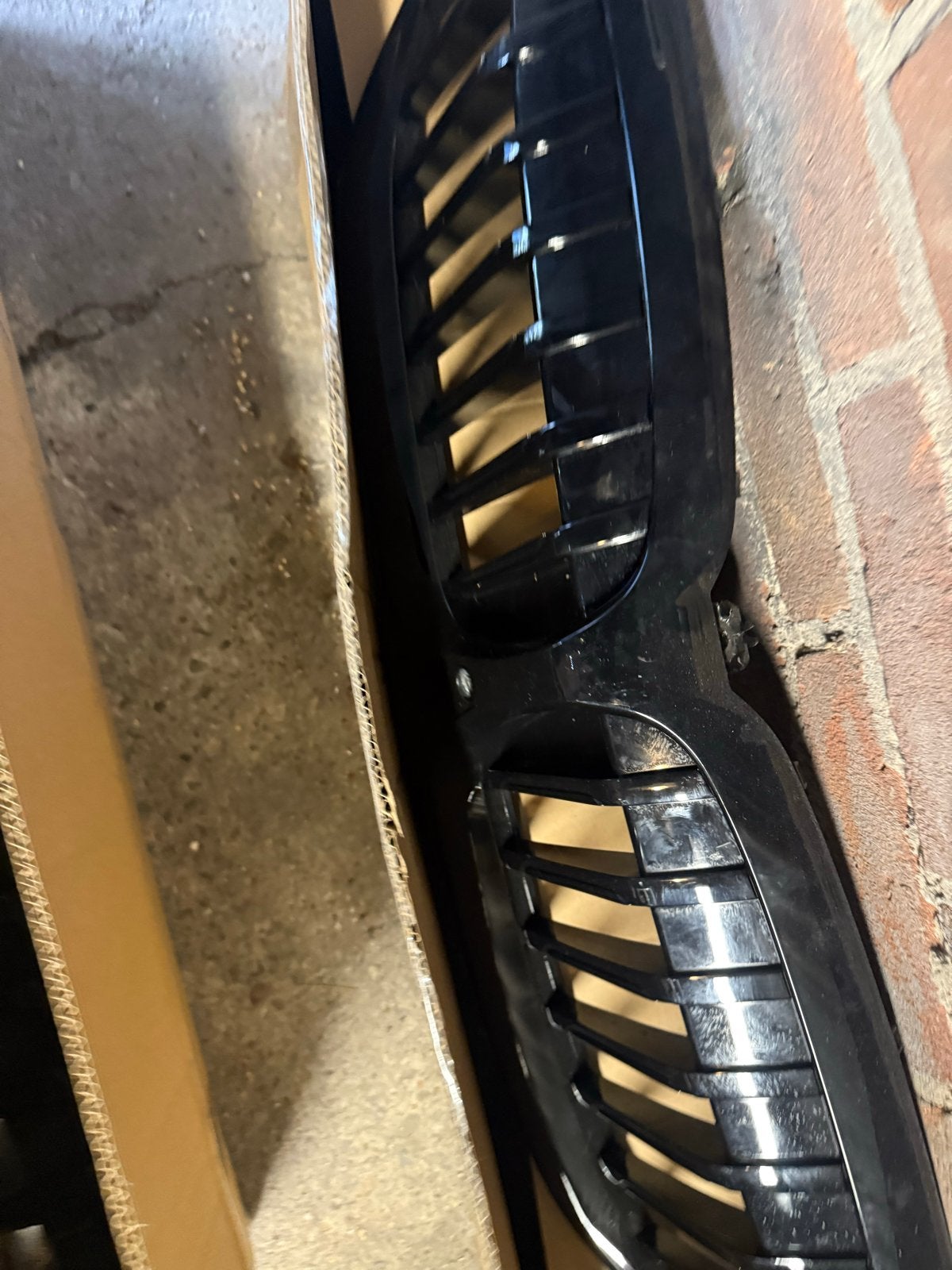 G20 Glanzend Zwarte Nieren Grille, Voor, Nieuw, Ophalen of Verzenden, Bumper