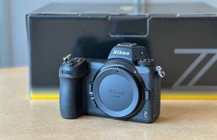 Nikon Z7 II body (6.350 clicks) Z7II NIEUWSTAAT, Bluetooth, Accu, Ophalen of Verzenden, Zo goed als nieuw