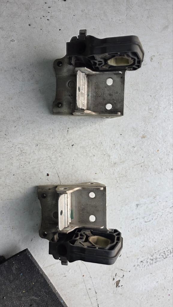 Radiator steun bmw f10, Ophalen of Verzenden, BMW