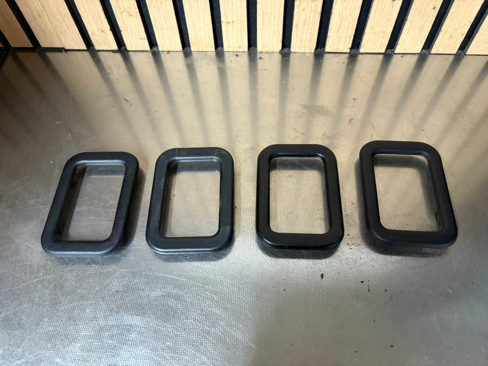 bmw e30 handgreep afdekking deur, Ophalen
