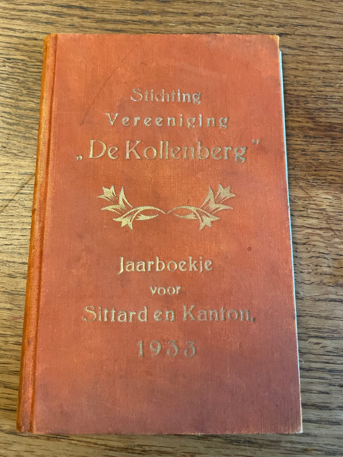 Jaarboekje Stichting Vereniging "De Kollenberg" Sittard 1933, Ophalen of Verzenden, 20e eeuw of later, Gelezen