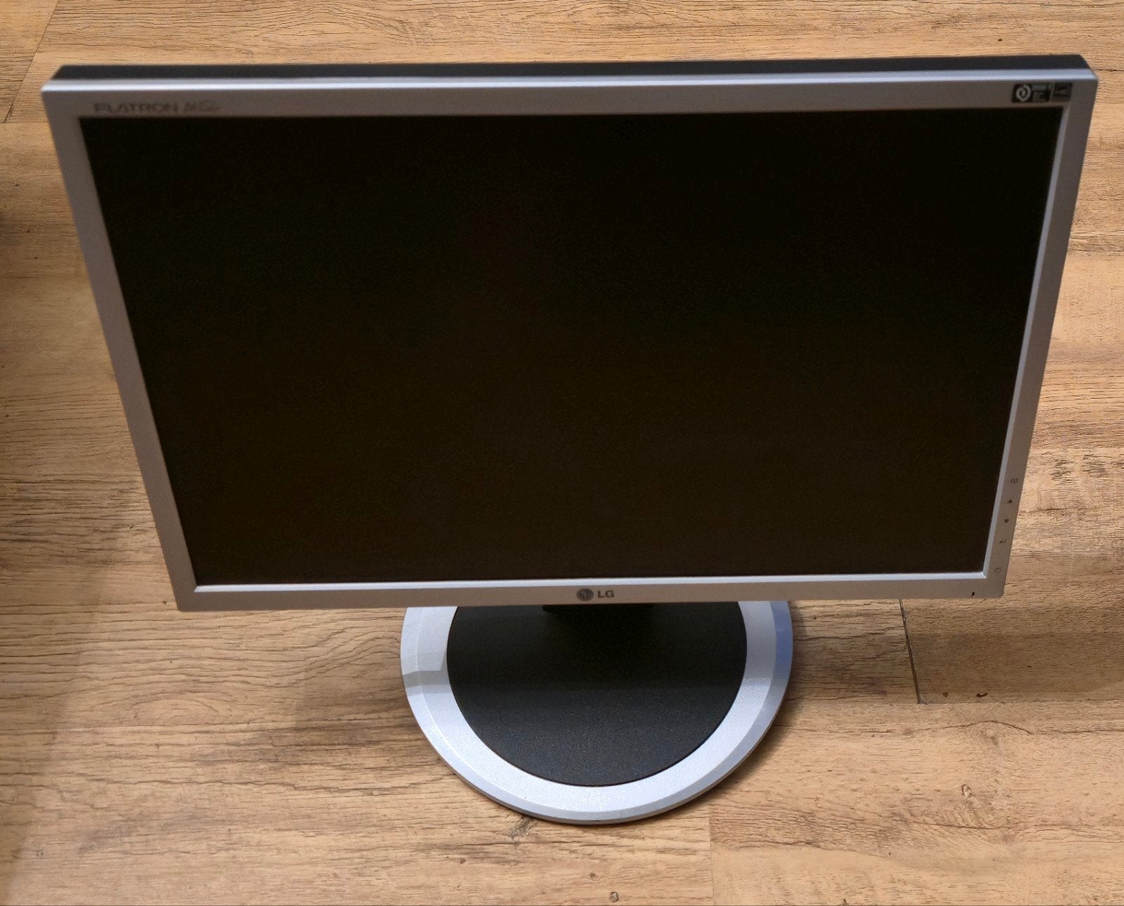 Flatron LG Monitor  L194WS-SF | 19 inch, 1440x900, 16:10, 89, Gaming, 3 tot 5 ms, LG Electronics, Refurbished