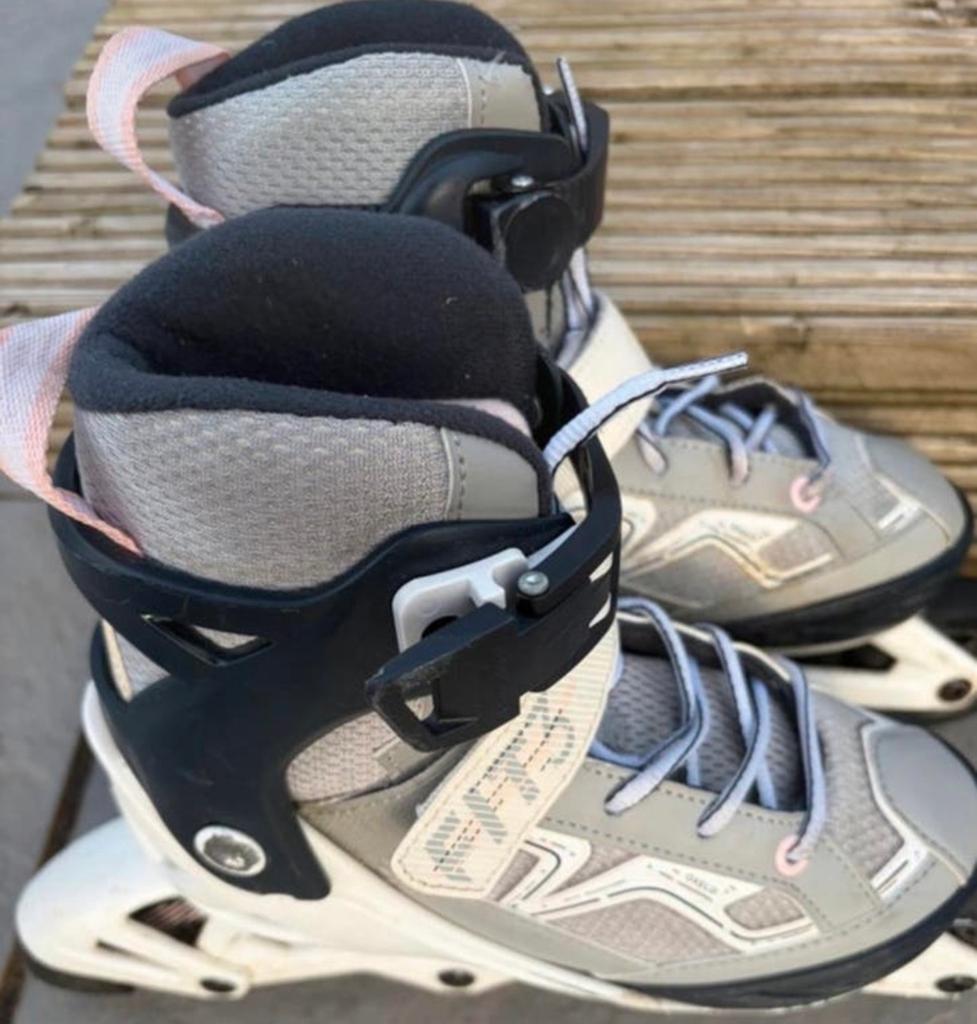 Verstelbare Skates Maat 32-35 - Perfect voor Kinderen, Ophalen, Verstelbaar, Gebruikt, Kinderen