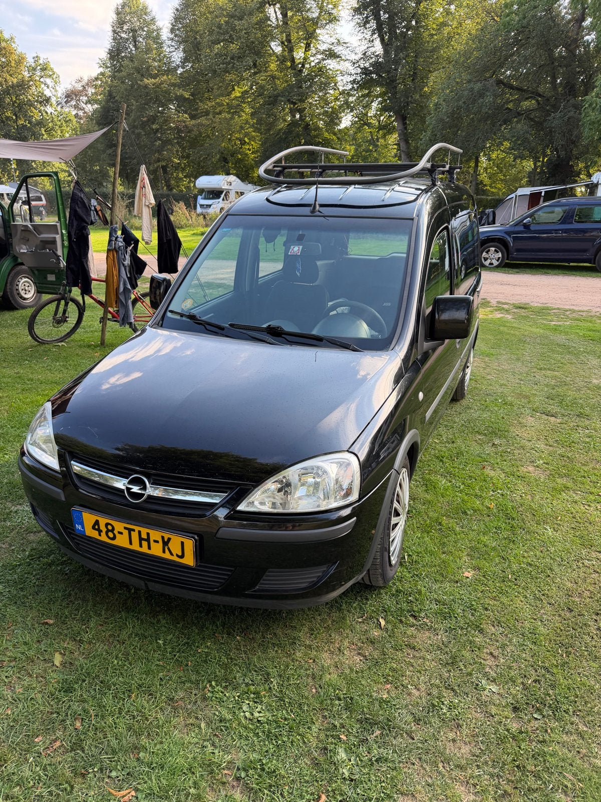 Opel Combo 1.3 Cdti Tour 2006 Zwart, Auto's, Voorwielaandrijving, 74 pk, 1225 kg, Zwart