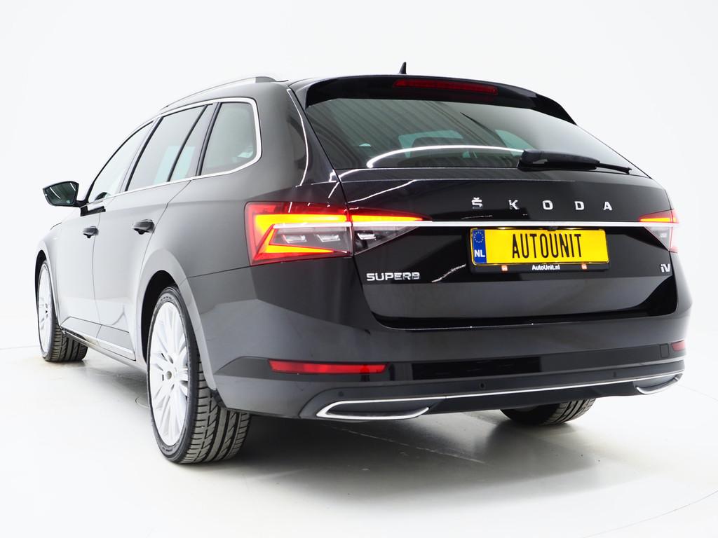 Skoda Superb Combi 1.4 TSI iV Laurin & Klement | Canton | Le, Auto's, Skoda, Gebruikt, Beige, 4 cilinders, Zwart