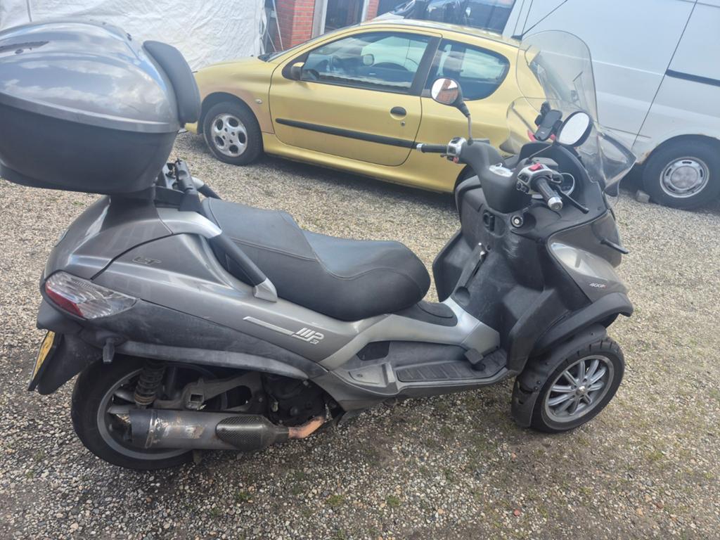 Piaggio mp3 400 Autorijbewijs!, Motoren, Motoren | Piaggio, Bedrijf, Scooter