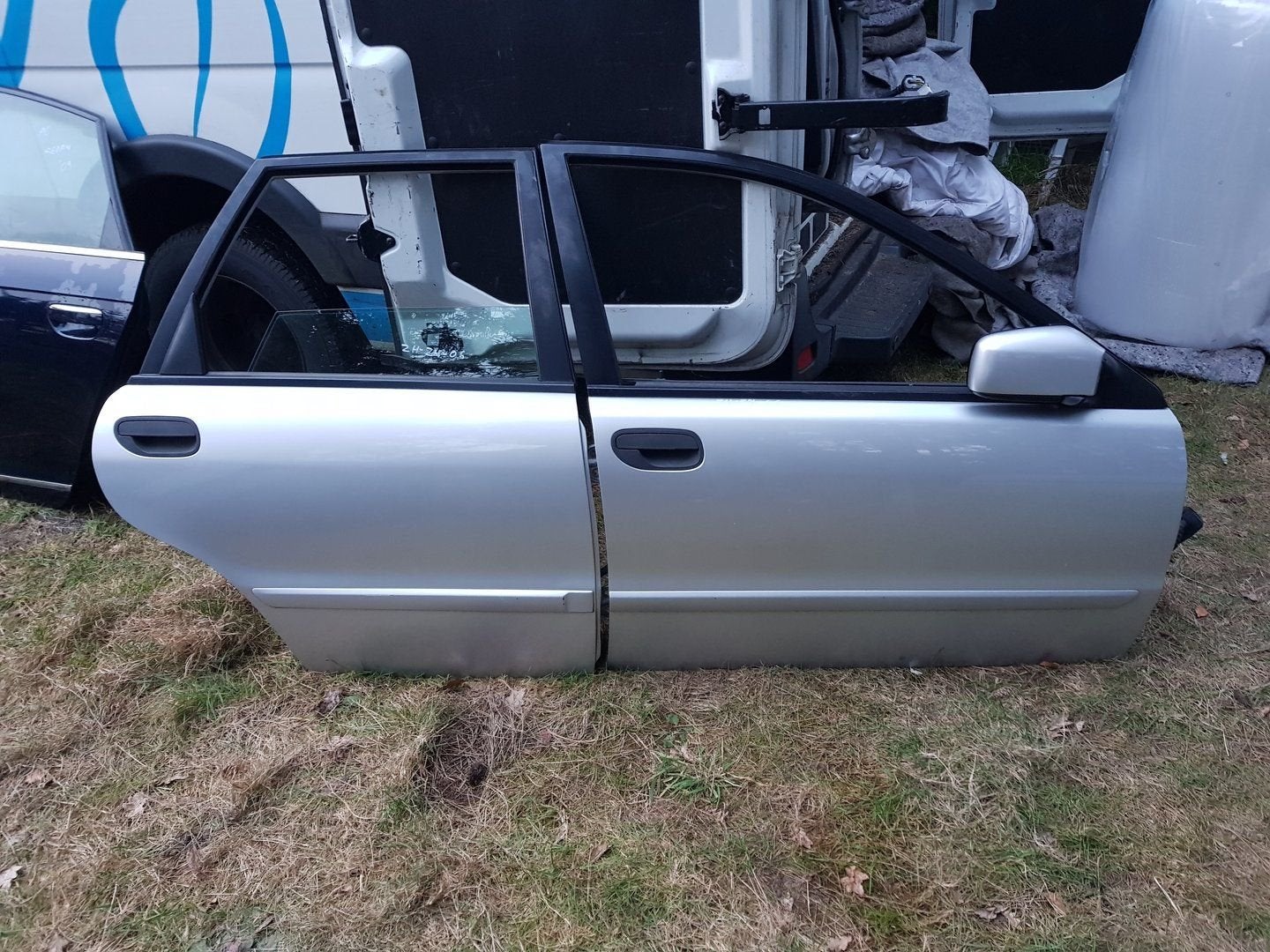 VOLVO V40 PORTIEREN RV+RA  BJ 96 TOT 2002, Auto-onderdelen, Gebruikt, -, Deur, -