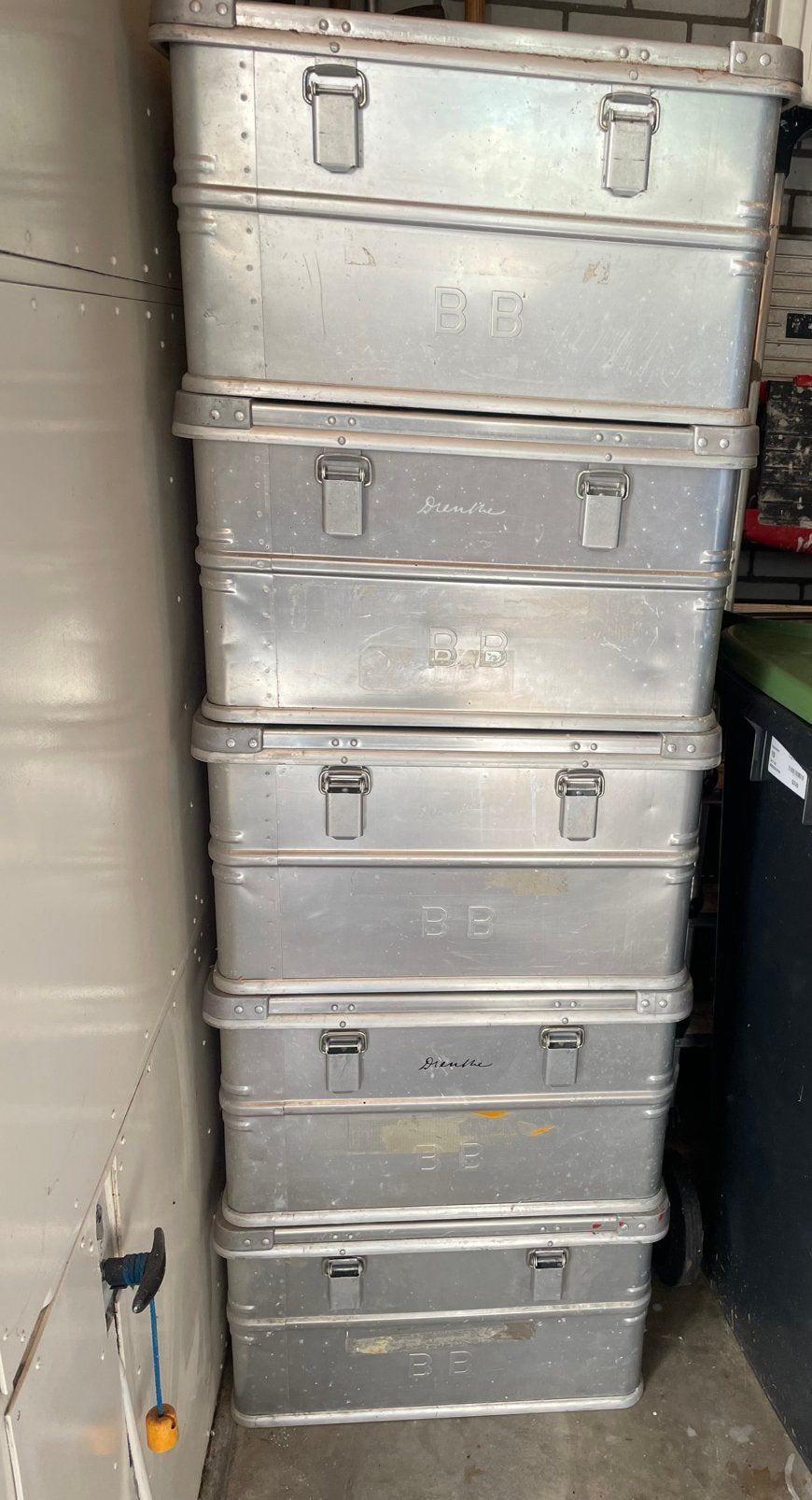 Zarges aluminium opbergkist 50 liter, Doe-het-zelf en Verbouw, Ophalen, Gebruikt, Minder dan 50 cm, Minder dan 40 cm