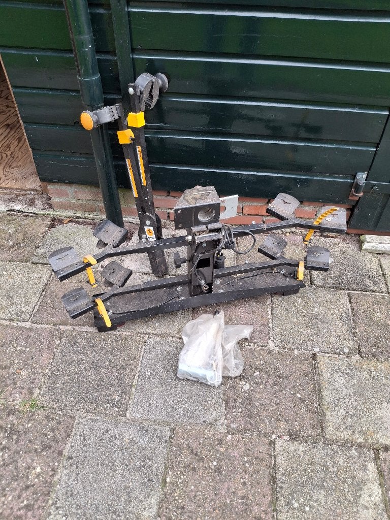 Fietsendrager, Ophalen, 2 fietsen, Gebruikt, Trekhaakdrager
