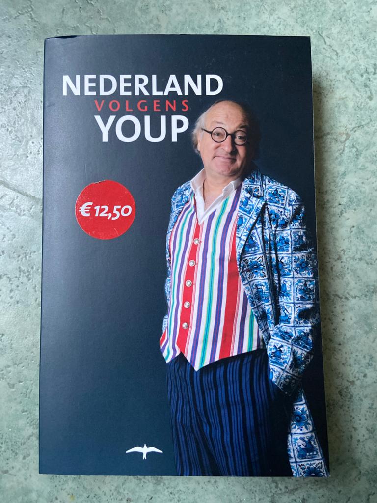 Nederland volgens Youp - Boek van Youp van 't Hek, Ophalen of Verzenden, Gelezen, Anekdotes en Observaties