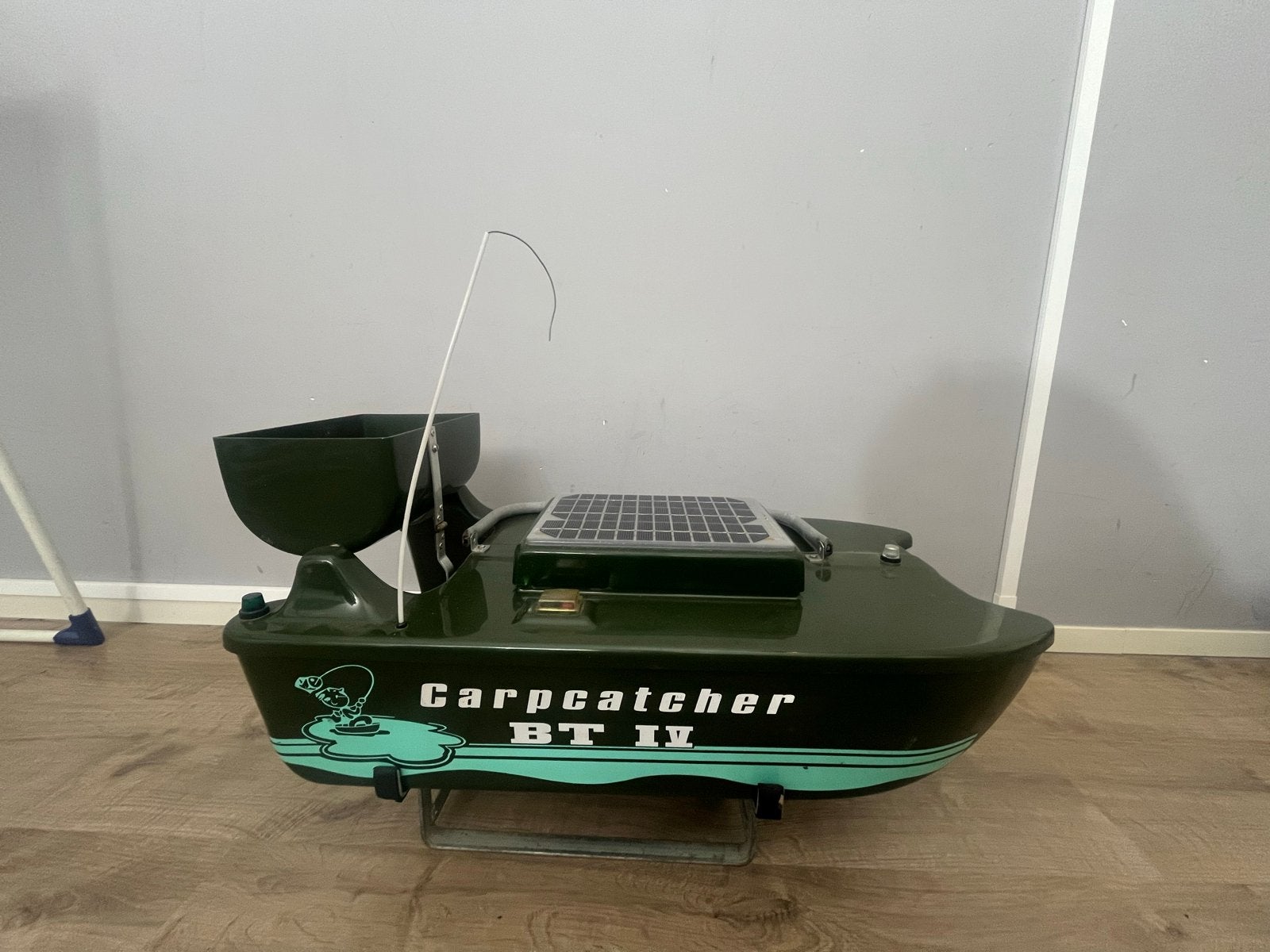Voerboot Carpcatcher BT IV met Raymarine 4 Pro dieptemeter, Ophalen of Verzenden, Gebruikt, Overige typen
