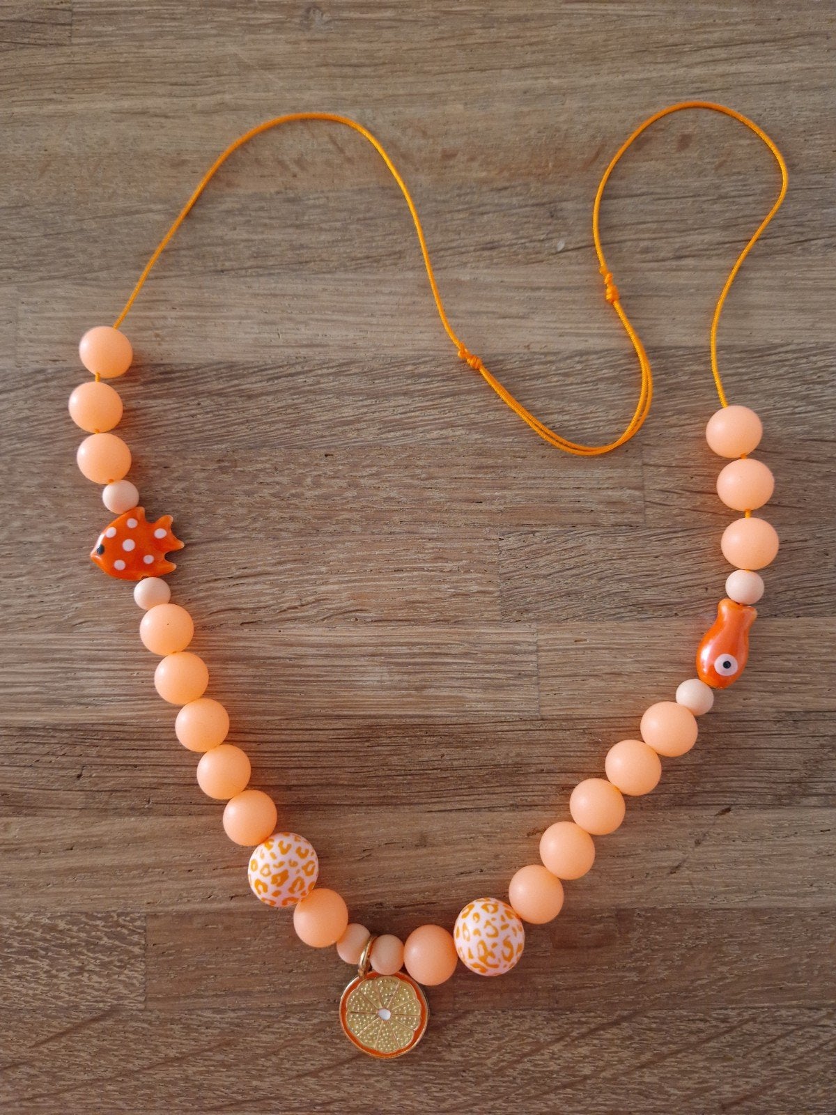 Vrolijke oranje zomer ketting voor dames, Overige materialen, Verstelbaar, Nieuw, Oranje