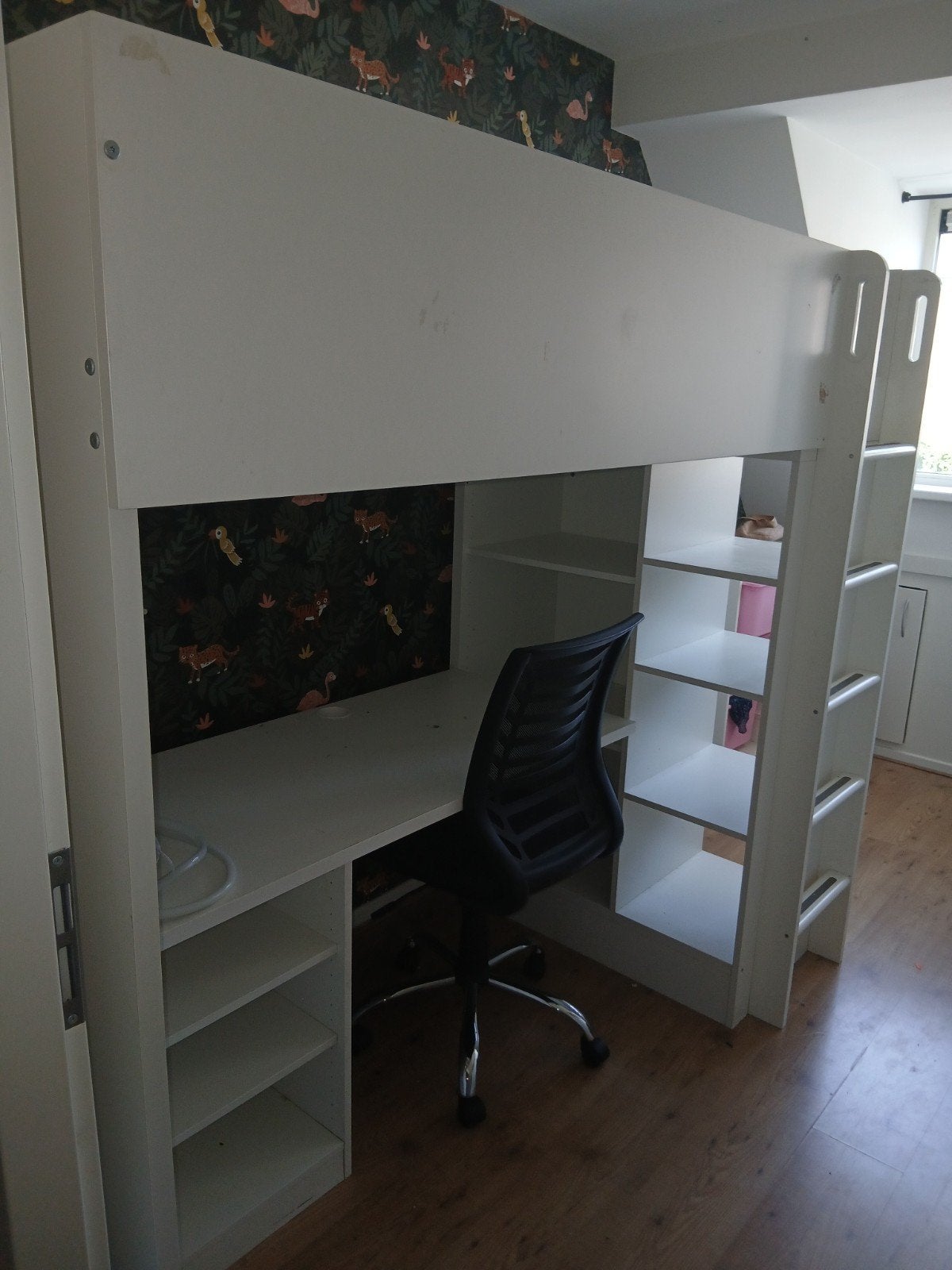 Hoogslaper met bureau en opbergruimte inclusief bureaustoel., Huis en Inrichting, Slaapkamer | Stapelbedden en Hoogslapers, Ophalen