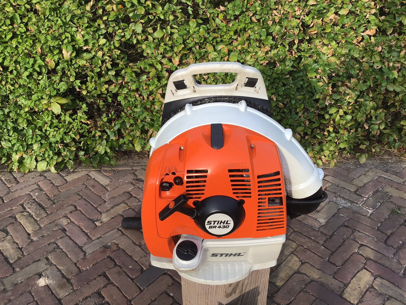 STIHL BR 430 BLADBLAZER.   ZEER NETTE., Ophalen of Verzenden, Gebruikt, Benzine, Ruggedragen
