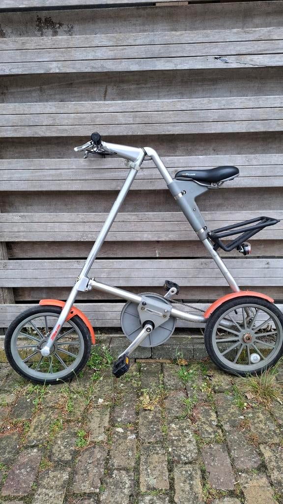 Strida vouwfiets, Ophalen