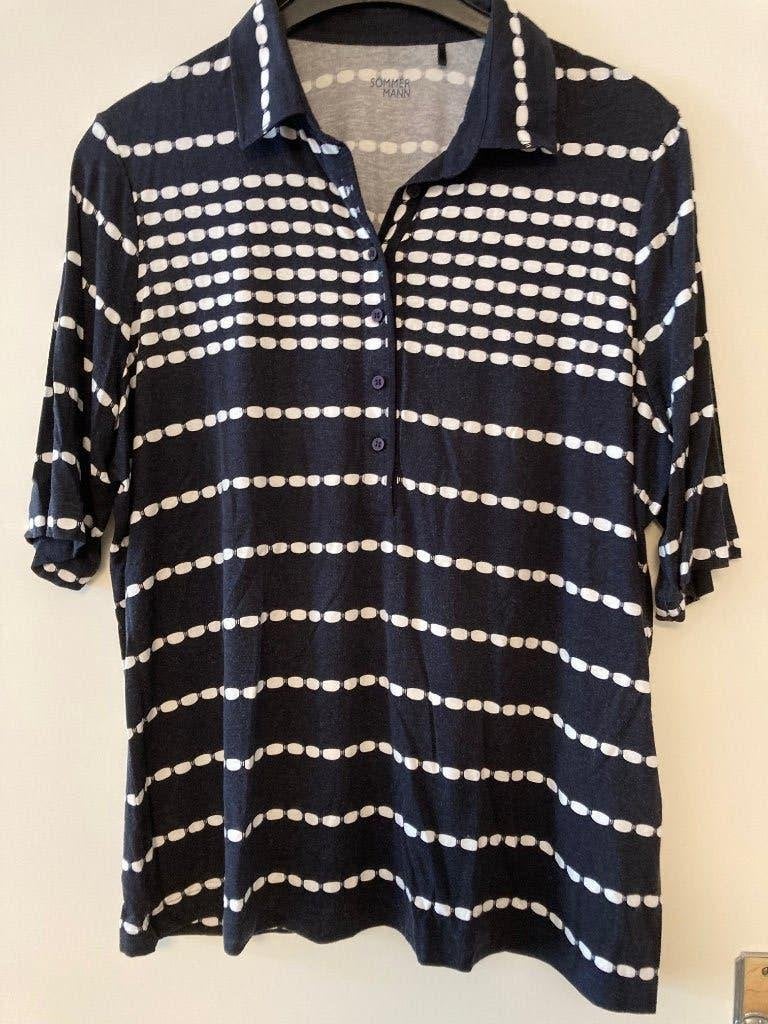 Sommermann Donkerblauwe polo/ truitje witte stippen, mt 48, Kleding | Dames, Shirt of Top, Gedragen, Verzenden, Sommermann