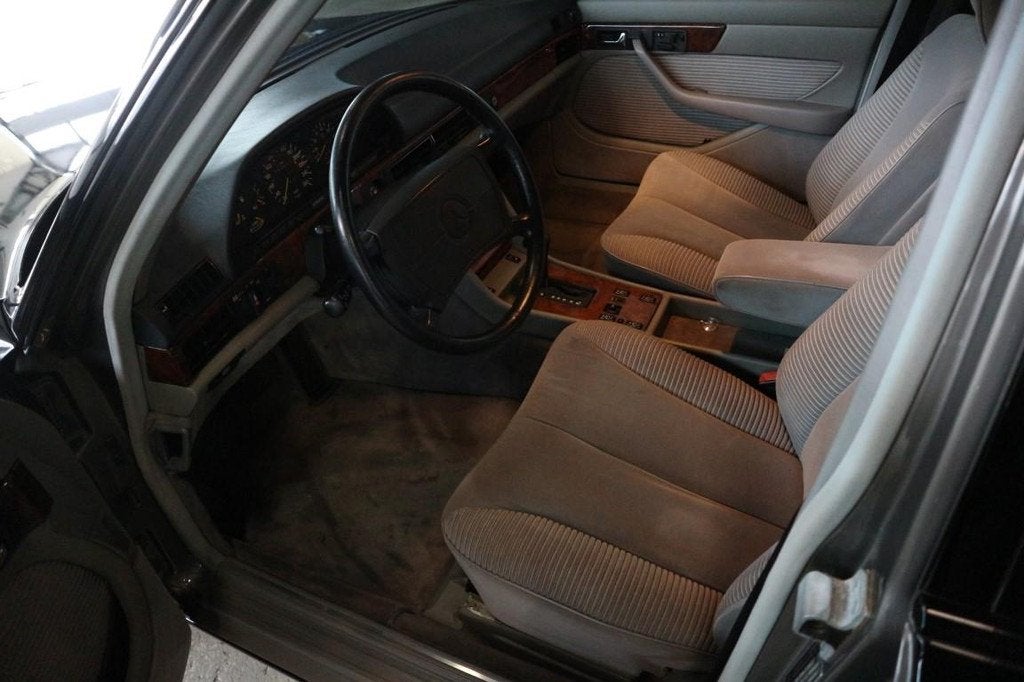Mercedes-Benz S-klasse 560 SEL / Uit Prive Collectie / KB -, Auto's, Mercedes-Benz, Automaat, Achterwielaandrijving, Gebruikt