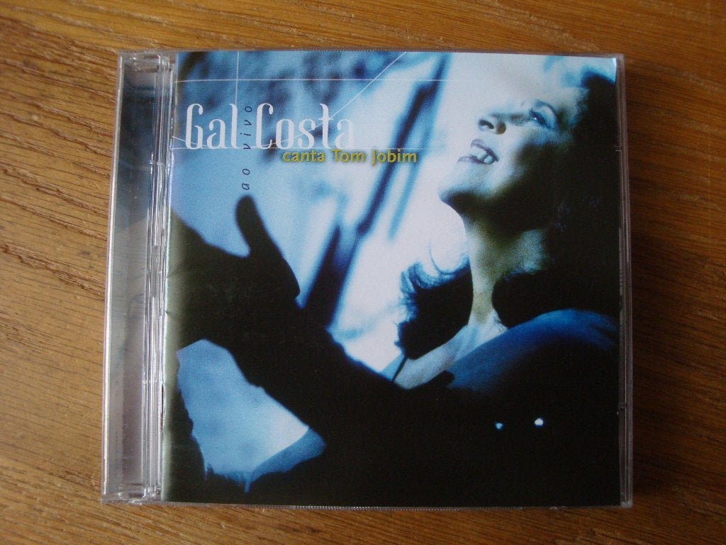 Gal Costa - Canta Tom Jobim (2 cds / 24 tracks) (bossa nova), Ophalen of Verzenden, Zo goed als nieuw, Live-album, Jazz