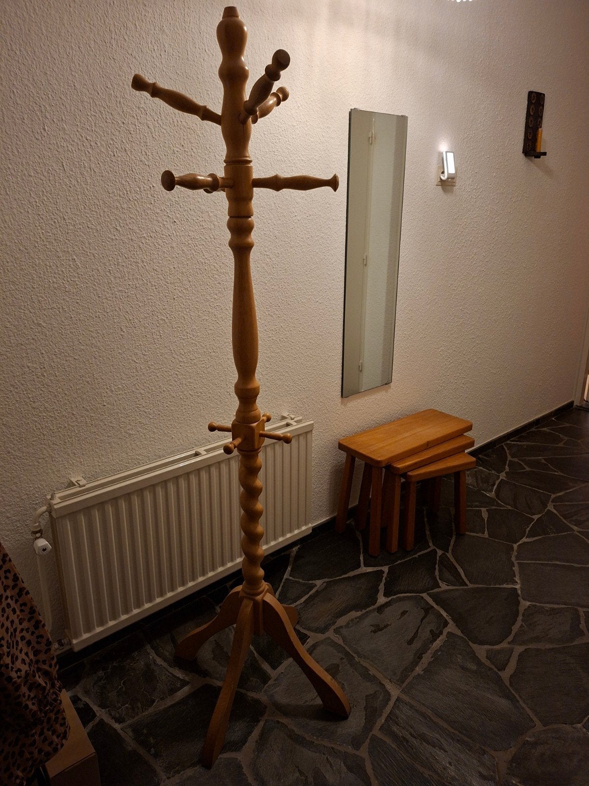 Staande kapstok van eikenhout, Ophalen, Zo goed als nieuw, Hout, Staande kapstok