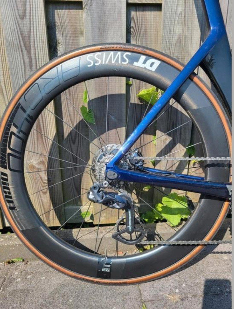 Canyon Aeroad CF SLX 7.0 DI2 met DT Swiss ARC 1400 Dicut, 28 inch, Zo goed als nieuw, 57 tot 61 cm, Meer dan 20 versnellingen
