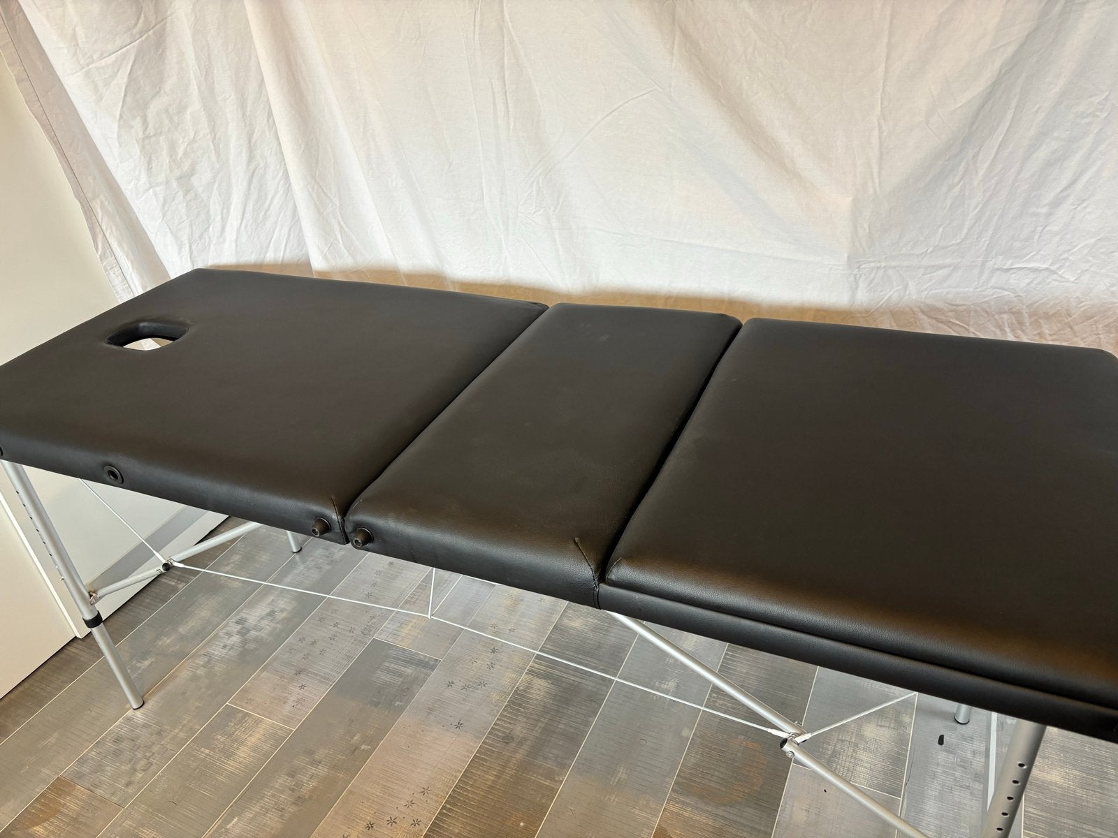 Tehuur massage tafel Tehuur, Ophalen, Zo goed als nieuw