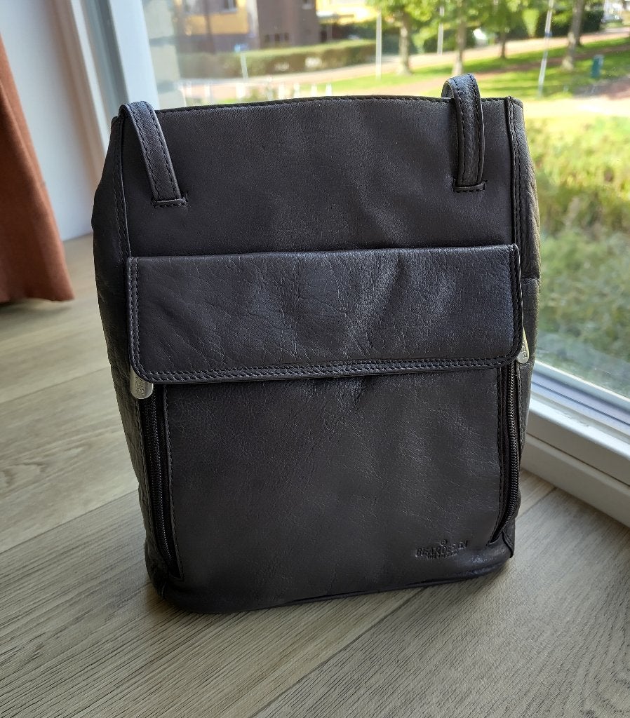 Bear design donker bruine leren rugtas/schoudertas, Ophalen of Verzenden, Zo goed als nieuw, Bruin, Overige typen
