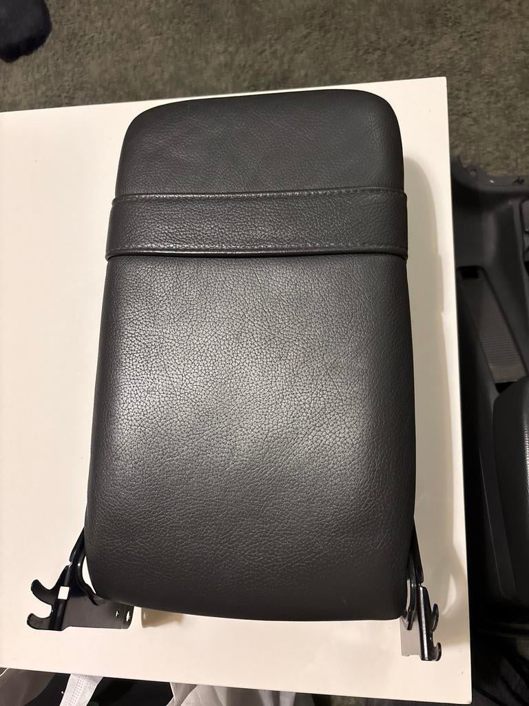 Armsteun achter Volvo, Auto-onderdelen, Interieur en Bekleding, Ophalen of Verzenden, Gebruikt, Volvo
