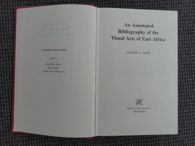 Annotated bibliography of  the Visual Arts  of East Africa, Afrika, Verzenden, Overige typen, Papier/karton
