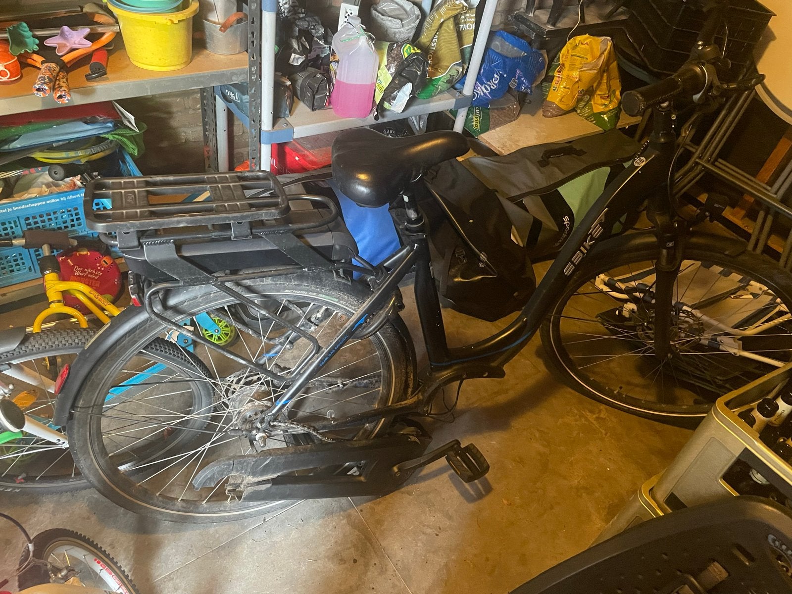 Elektrische fiets met frameschade - voor onderdelen/klusser, Ophalen, Gebruikt, 30 tot 50 km per accu, Overige merken
