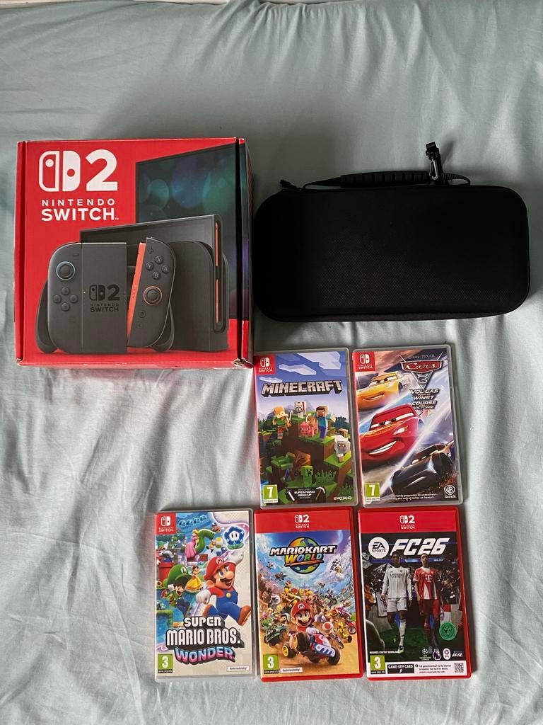 Nintendo Switch 2 met 5 spellen en accessoires, Spelcomputers en Games, Games | Nintendo Switch, 2 spelers, Ophalen of Verzenden