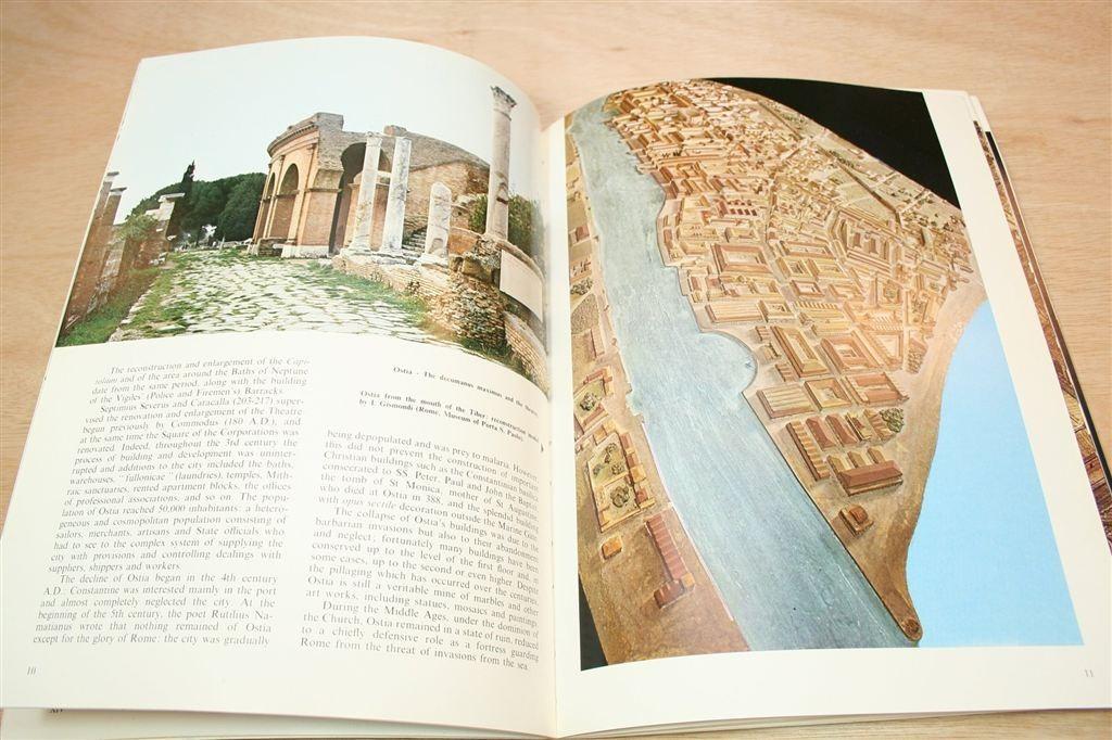 Ostia-Porto-Isola Sacra — Archeologisch Latium, Ophalen of Verzenden, Gelezen, Europa