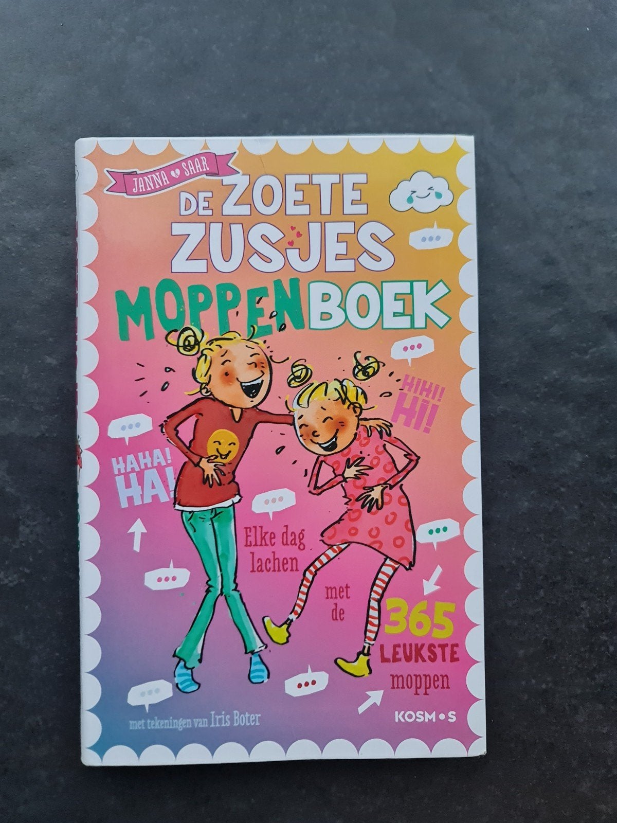 De Zoete Zusjes Moppenboek 1, Boeken, Ophalen, Zo goed als nieuw, Janna en Saar (De Zoete Zusjes), Moppen
