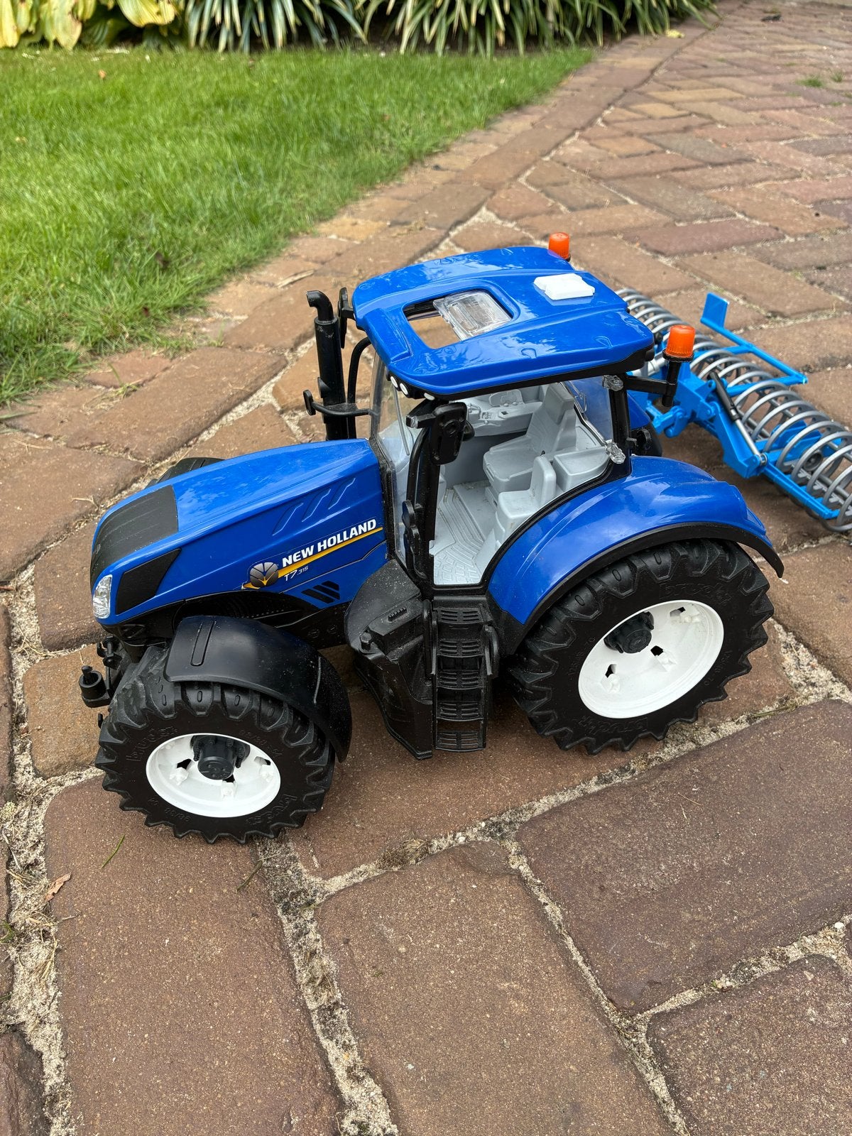 Bruder | 1:16 | Tractor + landbouwwerktuigen, Ophalen, Zo goed als nieuw