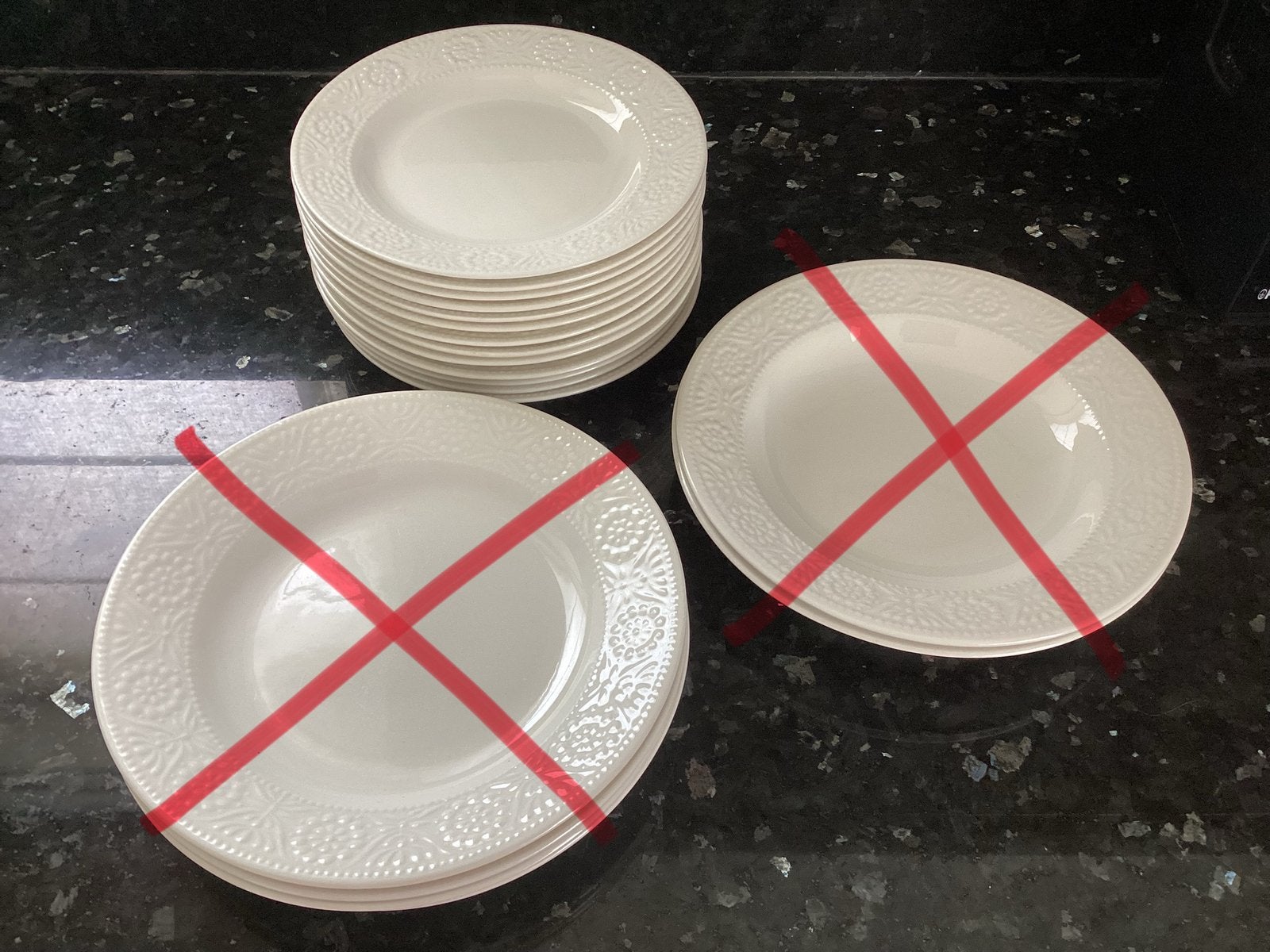 BOCH: borden en schaaltjes. HOME & GARDEN: beker en kommen, Ophalen of Verzenden, Zo goed als nieuw, Bord(en), Overige stijlen