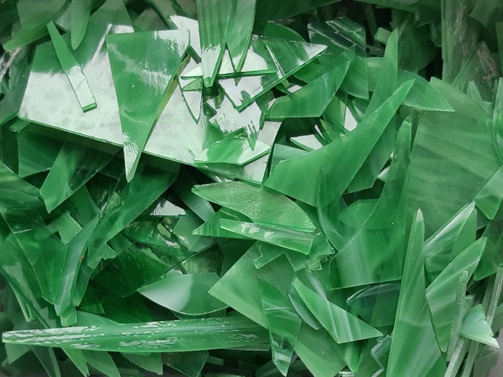 glasscherven, 2 kilo voor €20,-, voor mozaïek op bv bal,lamp, Nieuw, Meerkleurig, Ophalen of Verzenden, Knutselmateriaal