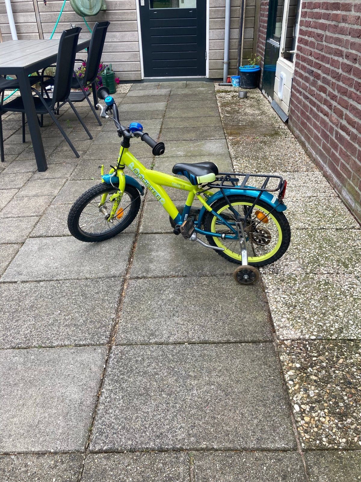 Kinderfiets Loekie Booster 16 inch - Opknapper, Ophalen, Zijwieltjes, Velgrem, 16 tot 20 inch