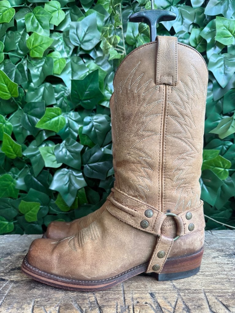 zo goed als nieuw prachtige biker boots van sendra maat 38, Kleding | Dames, Schoenen, Bruin, Ophalen of Verzenden, Zo goed als nieuw