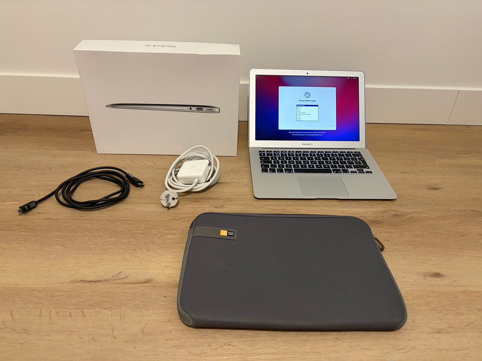 Apple MacBook Air 13” (2017) - i5 | 8GB RAM | 128GB SSD, Computers en Software, Apple Macbooks, Ophalen, 13 inch, Minder dan 2 Ghz