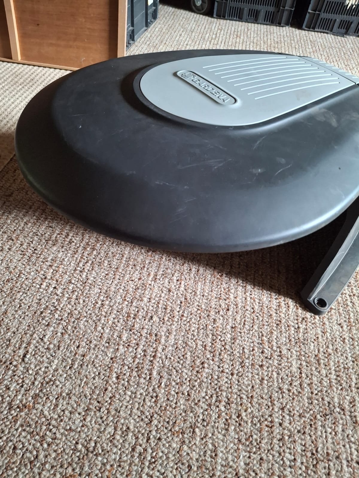 Gardena Garage voor Robotmaaier - Bescherming voor uw maaier, Tuin en Terras, Ophalen, Zo goed als nieuw, Minder dan 30 cm