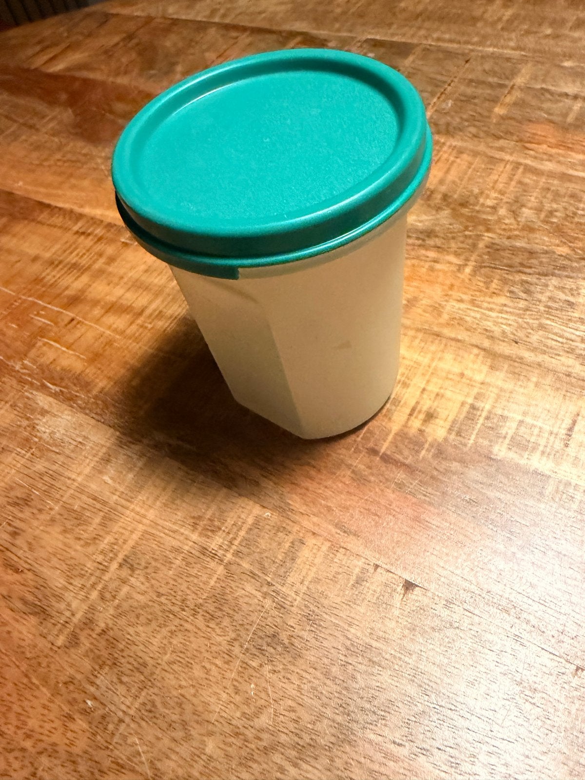 Tupperware bewaardoos met deksel - Groen/Wit, Gebruikt, Bewaardoos, Ophalen of Verzenden, Met deksel